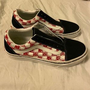 EUC Vans women’s sneakers